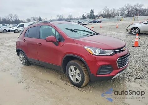 2022 Chevrolet Trax 1Lt z USA, uszkodzony, nr VIN KL7CJPSM3NB558369